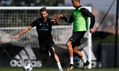 Ronaldo hừng hực khí thế trước trận khai màn Champions League