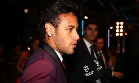 Neymar và 5 cầu thủ chỉ trích CLB cũ khi dứt áo ra đi