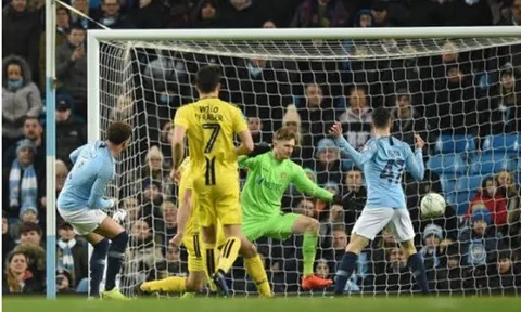 5 điểm nhấn Man City 9-0 Burton: Giá trị của đồng tiền, siêu kỉ lục chào đón Pep và Jesus