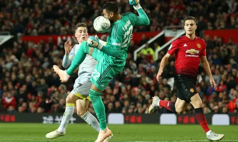 5 điểm nhấn Man United 2-2 Derby (pen 7-8): Ác mộng mang tên 'Liverpool'