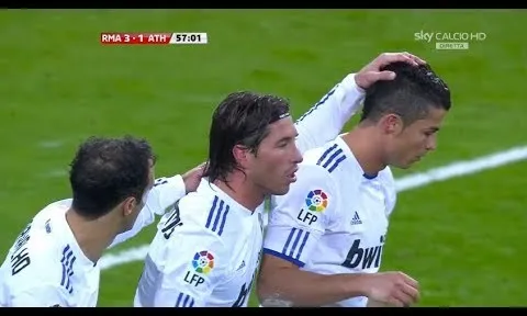5 lần Cristiano Ronaldo nhường penalty cho đồng đội