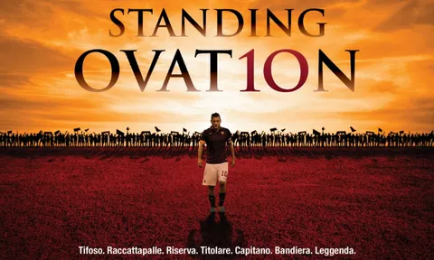 50 'cống phẩm' tuyệt vời CĐV dành tặng Totti (Phần 3)