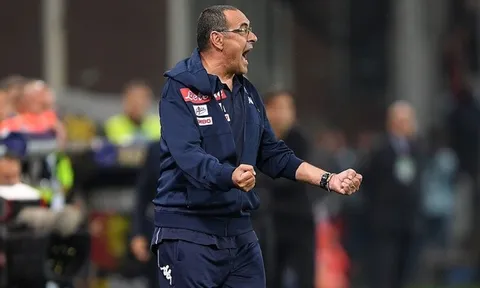"50 sắc thái" của Sarri trong ngày Napoli "hút chết" trước Genoa