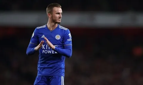 Sau trận thua Arsenal, sao Leicester bị cáo buộc xem thường fan