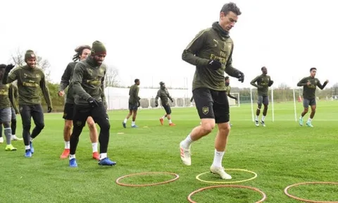 Arsenal mất chuỗi bất bại, Emery cho học trò luyện tuyệt chiêu lạ