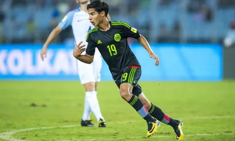 60 cầu thủ sinh năm 2000 xuất sắc nhất (Phần 7): 'Tiểu Messi Mexico'