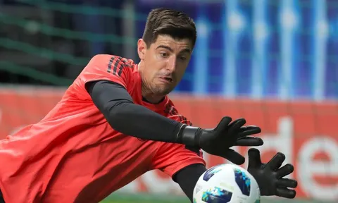 Courtois: "Simeone chỉ trích Real chỉ vì muốn nổi tiếng"