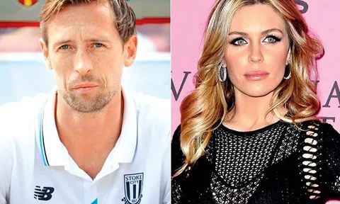 Đây, bí quyết thoát ế của Peter Crouch dành cho 'hội FA'