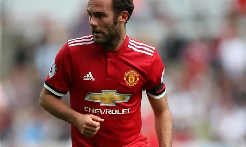 Chấm điểm đội hình Man Utd: Thất vọng Mata