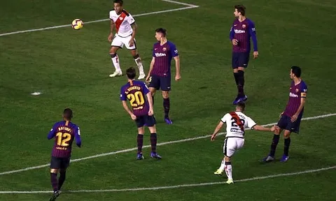 Barcelona và Vallecano tạo nên cuộc rượt đuổi tỷ số nghẹt thở