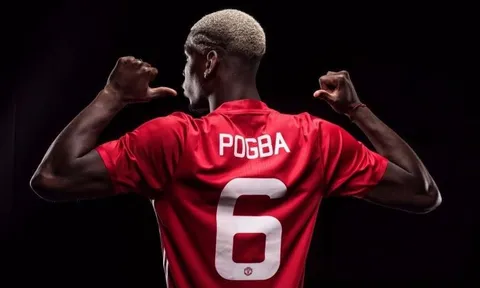 8 bí mật thú vị của Paul Pogba: Là fan “cứng” của Arsenal