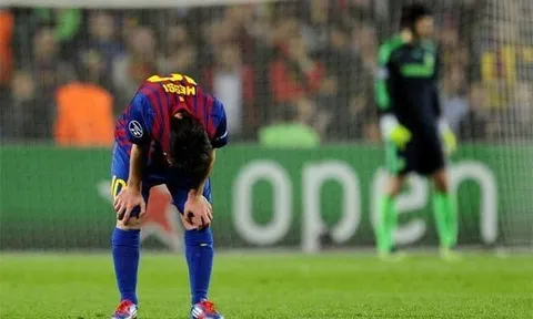 8 lần Messi khóc thét trước hàng phòng ngự Chelsea