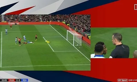 Quay chậm bàn thắng từ chấm penalty gây tranh cãi của Man Utd