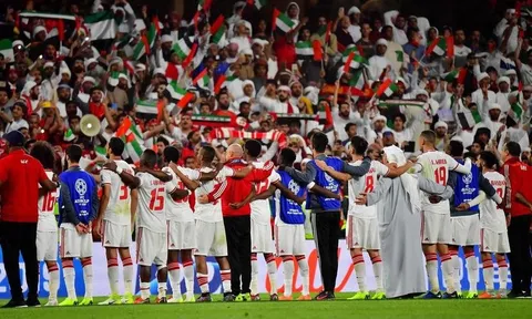 Không cho CĐV Qatar đến sân cổ vũ, Hoàng thân UAE bất ngờ "chơi trội"