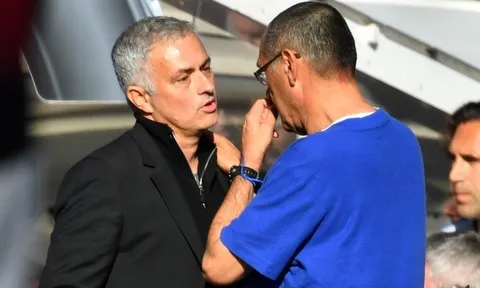 Nóng! BLĐ Chelsea không hài lòng, Sarri đi vào vết xe đổ của Mourinho