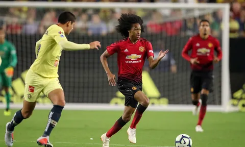 'Mourinho lẽ ra phải dùng cái tên này trong trận đấu với Juve'