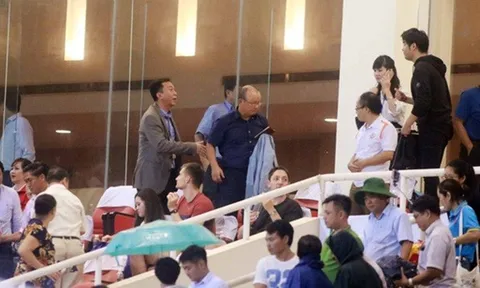 Ai giới thiệu HLV Park Hang Seo?
