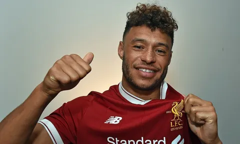 Ai là người đứng sau việc Chamberlain chuyển tới Liverpool?