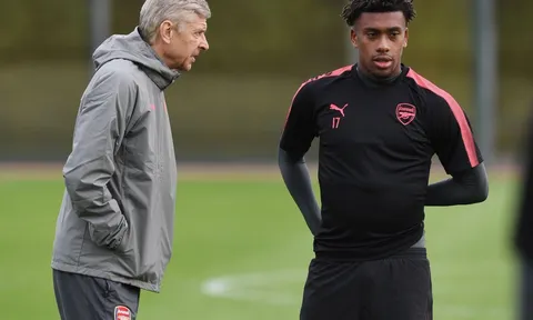 Alex Iwobi: Chiếc phao cuối cùng của triết lý Wenger