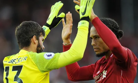 Alisson chứng minh giá trị, Liverpool tiếp tục thắng 'xấu xí'
