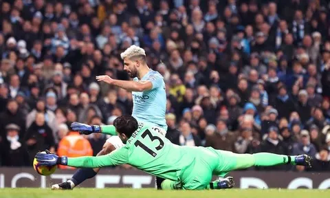 Alisson tiết lộ lý do từ chối Chelsea và chọn Liverpool