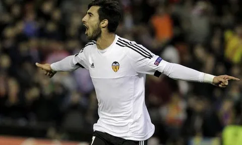 Andre Gomes khi còn tung hoành tại Valencia