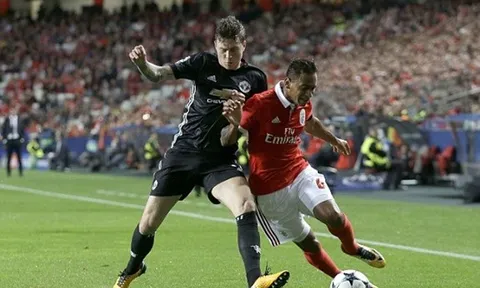 Benfica 0-1 Man United: Một bàn là đủ!
