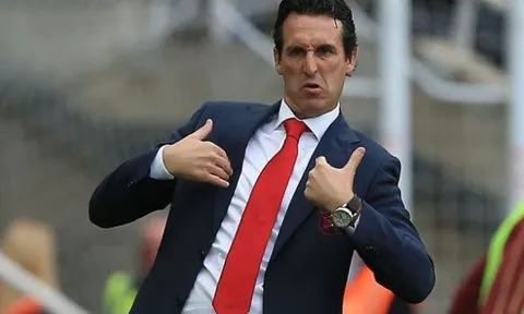 "Anh ta đã khiến tôi phải thay đổi kế hoạch tiếp đón Liverpool"