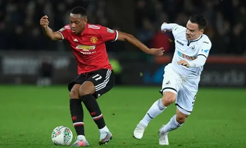 Anthony Martial thể hiện ra sao trước Swansea?