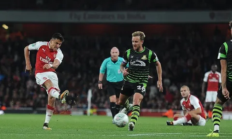Arsenal 1-0 Doncaster Rovers: Vị khách đặc biệt