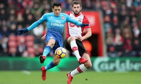 Arsenal đá sân khách tệ nhất Ngoại hạng Anh