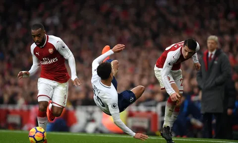 Arsenal đại thắng: Sáng mắt chưa, Wenger?