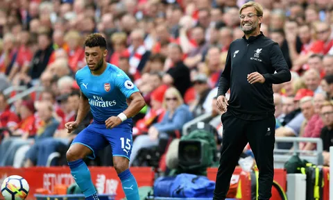 Arsenal mở hội vì bán thành công 'bom xịt' Chamberlain cho Liverpool