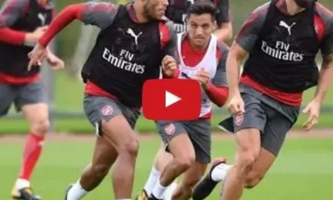 Arsenal nỗ lực tập luyện trước trận đại chiến với Liverpool