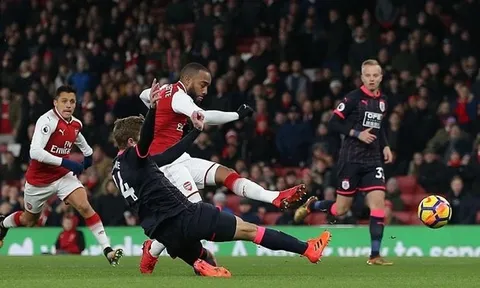 Arsenal thắng to, CĐV vẫn không vui