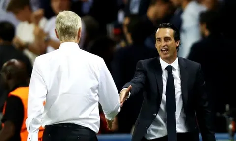 Cech: "Wenger lo lắng về phong cách chơi hơn là chiến thắng"