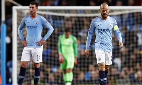Thất bại trước Lyon, Man City trở thành kỷ lục gia bất đắc dĩ