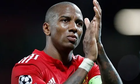 Ashley Young và tinh tuý của người đội trưởng "bán thời gian"