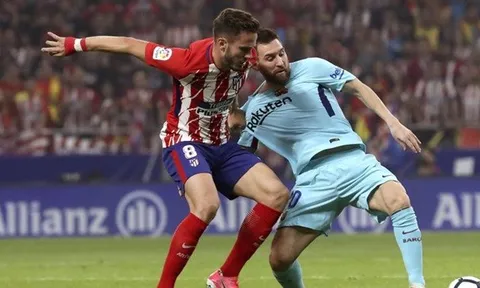 Atletico 1-1 Barca: Messi 'tắt điện' trước Los Rojiblancos