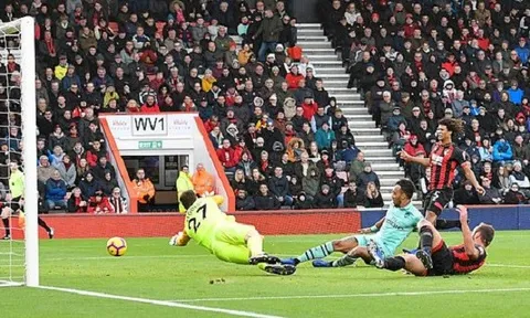 Aubameyang giải hạn, Arsenal thắng kịch tính trên sân Bournemouth