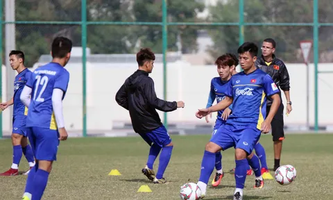Hướng đến Asian Cup 2019: Thầy Park nhận tin vui, ĐT Việt Nam luyện bài tủ