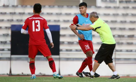 HLV Park Hang-seo tiếp tục rèn hàng thủ, "mài" sắc hàng công U23 Việt Nam