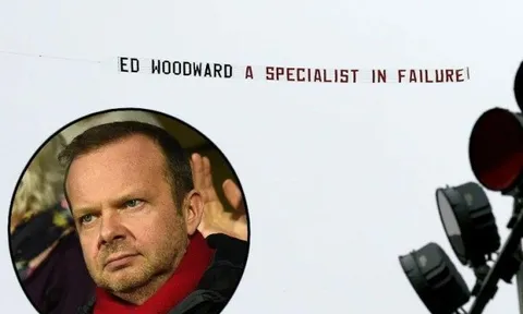 Bạn đã hiểu vì sao Man Utd vẫn giàu lên 'bất chấp' chưa?