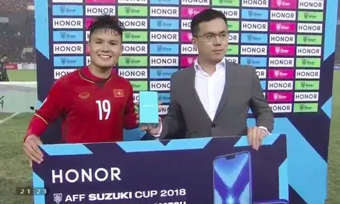 Bạn đã hiểu vì sao Quang Hải là "cầu thủ xuất sắc nhất AFF CUP" chưa?