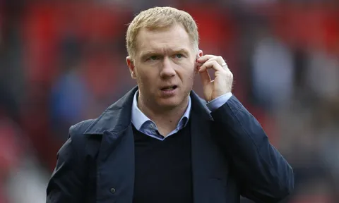 Scholes công kích Mourinho, tất cả là vì Ryan Giggs?