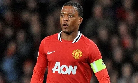 Bao giờ Quỷ đỏ mới lại có một hậu vệ như Evra?