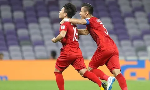 Báo Hàn Quốc: "Cậu ấy là siêu nhân của Việt Nam"