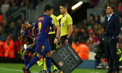 Barca 2-0 Malaga: Nhạt nhòa những siêu sao