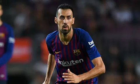 Barca vs Real: Chờ Busquets và cú 'xoay compa' thiên tài