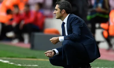 Barcelona có khởi đầu tốt nhất lịch sử, ai còn chê Valverde?